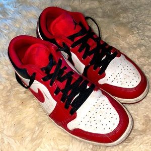 Nike Jordan Low Sz 8